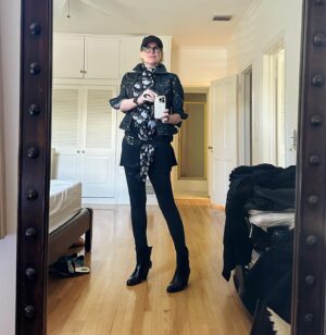 Alice Evans Instagram - Shameless mirror selfies cos the paparazzi keep catching me unawares and when I’m not mewing. And I’m not having it! 

(Kidding. One should ALWAYS mew and never wear one’s sleeping tee shirt over leggings on the school run. Right? A little decorum, please. 😂)

PS. Crap. The second pic is giving me loony vibes..
