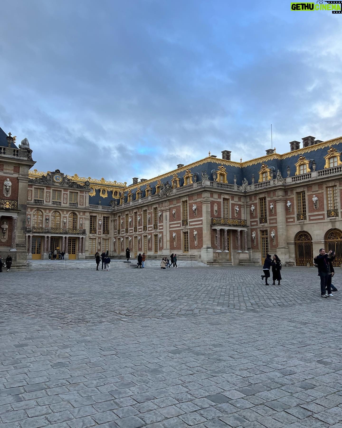 Alice Alves Instagram - Versailles Jan 2024