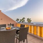 Alice Bendová Instagram - 🐠🐠🐠POSLEDNÍ VOLNÉ TERMÍNY V NAŠICH APARTMÁNECH NA TENERIFE V LOS GIGANTES DO ZÁŘÍ 🐠🐠🐠 Naše apartmány 2 kk a 3 kk mají velké terasy, výhled na oceán, bazén, zahradu, garáž a vše v dostupné vzdálenosti🌴 🐠🐠🐠VOLNÉ TERMÍNY : 19.3.-27.3., 20.3.-19.4., 8.4.-14.4., 27.5.-4.9., 23.7.-1.8. A pak od 3.9. 🐠🐠🐠 Data pobytu si můžete přizpůsobit Vašim potřebám❤️ Cena od 99€ za celý apartmán/noc REZERVACE a INFO pište na : veselaalice@seznam.cz #rent #apartmentforrent #tenerife #renttenerife @real.estatevideography.cz