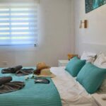 Alice Bendová Instagram - 🐠🐠🐠POSLEDNÍ VOLNÉ TERMÍNY V NAŠICH APARTMÁNECH NA TENERIFE V LOS GIGANTES DO ZÁŘÍ 🐠🐠🐠 Naše apartmány 2 kk a 3 kk mají velké terasy, výhled na oceán, bazén, zahradu, garáž a vše v dostupné vzdálenosti🌴 🐠🐠🐠VOLNÉ TERMÍNY : 19.3.-27.3., 20.3.-19.4., 8.4.-14.4., 27.5.-4.9., 23.7.-1.8. A pak od 3.9. 🐠🐠🐠 Data pobytu si můžete přizpůsobit Vašim potřebám❤️ Cena od 99€ za celý apartmán/noc REZERVACE a INFO pište na : veselaalice@seznam.cz #rent #apartmentforrent #tenerife #renttenerife @real.estatevideography.cz