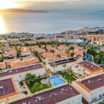 Alice Bendová Instagram - ‼️‼️‼️POSLEDNÍ VOLNÝ JARŇÁKOVÝ TÝDEN V NAŠEM APARTMÁNU NA TENERIFE V LOS GIGANTES‼️‼️‼️ 2 ložnice, 2 koupelny, terasa s výhledem na oceán, bazén, zahrady 🐠🐠🐠AKCE -40%🐠🐠🐠CELÝ APARTMÁN PRO AŽ 5 OSOB : 71 € ✅✅✅ 🌴🌴🌴TERMÍN JIŽ OD 25.2. -1.3. 🌴🌴🌴 REZERVACE A INFO: veselaalice@seznam.cz #travel #springholiday #holiday #instaholiday #instamood #fun #apartmentforrent #rent