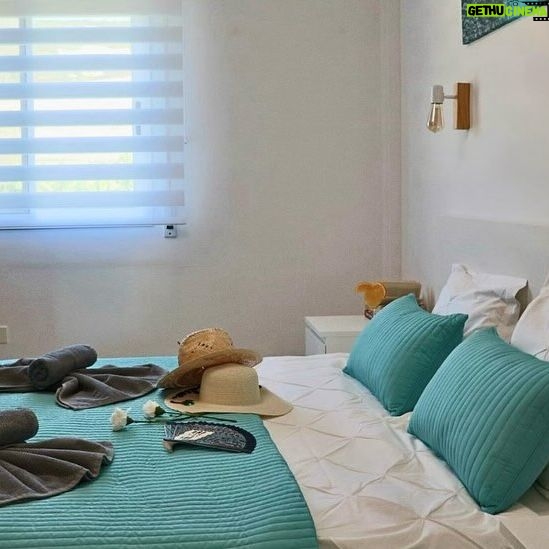 Alice Bendová Instagram - ‼️‼️‼️POSLEDNÍ VOLNÝ JARŇÁKOVÝ TÝDEN V NAŠEM APARTMÁNU NA TENERIFE V LOS GIGANTES‼️‼️‼️ 2 ložnice, 2 koupelny, terasa s výhledem na oceán, bazén, zahrady 🐠🐠🐠AKCE -40%🐠🐠🐠CELÝ APARTMÁN PRO AŽ 5 OSOB : 71 € ✅✅✅ 🌴🌴🌴TERMÍN JIŽ OD 25.2. -1.3. 🌴🌴🌴 REZERVACE A INFO: veselaalice@seznam.cz #travel #springholiday #holiday #instaholiday #instamood #fun #apartmentforrent #rent
