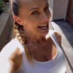 Alice Bendová Instagram – Na toto hubnoucí TRIO od GOLDEN LIFE prostě nedám dopustit. Skvěle doplňuje můj dietní režim a běhání. A co víc si přát, než hubnout i při spánku? A co když cvičíte a určité partie prostě nejdou dolů? A co když máte velké chutě zrovna večer?

Se zvýhodněným balíčkem TOP 3 produktů získáte extrémně rychlé hubnutí ve dne i v noci. Díky kombinaci SLIM EXTREME COLLAGEN a SLIM&DETOX POWER  budete hubnout dokonce i ve dnech, kdy necvičíte. A jelikož se ví, že večerní chutě jsou někdy nezvladatelné, do balíčku přidali i SLEEP&NIGHT BURN, který potlačí večerní chutě a zrychlí spalování během noci.

‼️‼️SLEVA na eshopu   SLEVA 20%- kód ALICE20, DOPRAVA ZDARMA ‼️‼️

#goldenlife #spoluprace #trio