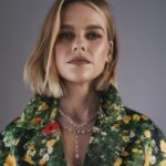 Alice Eve Instagram - After the Queen speaks tonight, we’ll be speaking like the Queen 👑 BELGRAVIA on @itv