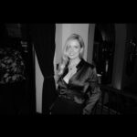 Alice Eve Instagram - Thank you @gregwilliamsphotography. Celebrating the Golden Globes & the wonderful movies this year which have given us so much pleasure to watch & learn from the masters of their craft 🍿