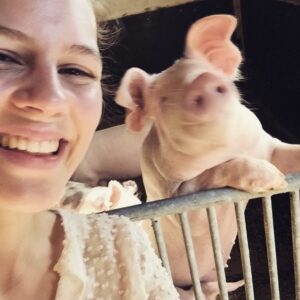 Alicia von Rittberg Instagram - A Happy New Year 🍀🐷❣️
Danke von Herzen an alle die 2017 zu einem ganz besonderen Jahr für mich gemacht haben!!!