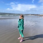 Alicia Agneson Instagram - What did the sea say to the sand…? Thank you for a lovely stay @theclubjersey - for sure not ready to leave the sea wind & salty hair behind