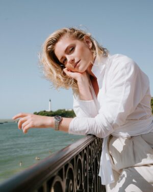 Alicia Agneson Instagram - So incredible honoured and happy to have become a Scandinavian Ambassador for @breitling . 

It’s a dream to work with Breitling as their passions align very much with my own- adventures but with a conscious twist. Their commitment to eliminate single-use plastic in their production is just one of many. 

I can not wait to share with you everything we’re going to get up to together and have you with us along the way. #squadonamission 
Wearing two of my favourites in these pictures #superoceanautomatic36 & #chronomat32