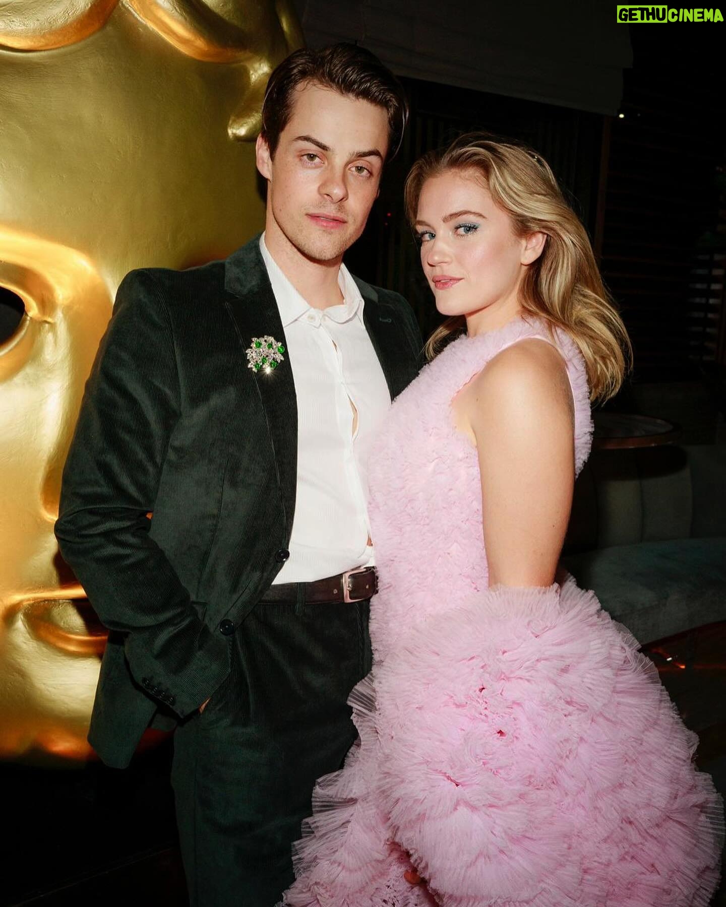 Alicia Agneson Instagram - @bafta X @vanityfair 2024 well you were just Dreamy! Forever Grateful to everyone in this amazing industry, and in awe of all the creative people I get to work with. 📸 @jamesdkelly Candy floss moment with @selezzalondon @ee #eerisingstar #eebaftas