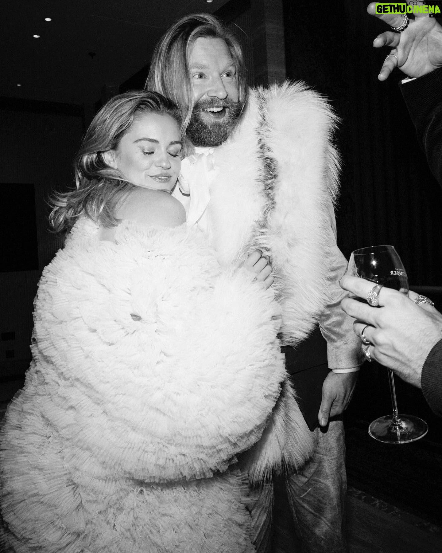 Alicia Agneson Instagram - @bafta X @vanityfair 2024 well you were just Dreamy! Forever Grateful to everyone in this amazing industry, and in awe of all the creative people I get to work with. 📸 @jamesdkelly Candy floss moment with @selezzalondon @ee #eerisingstar #eebaftas
