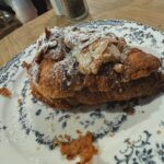 Alicia Jaziz Zapién Instagram - Pausa la vida, y comete una galleta o croissant en Nueva York.