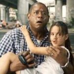 Alicia Jaziz Zapién Instagram - Agradecida de haber encontrado mi más grande pasión desde muy pequeña! . PENSAR QUE UN ACTOR ES SOLO UNA PERSONA ENTRENADA EN EL ARTE DE COPIAR CESTOS, ES ERRÓNEO. COMO CUALQUIER ARTISTA, ES UN CATALIZADOR. UN ENTE QUE, EN SU PASO POR ESTE MUNDO, RECOGE ACCIONES, EMOCIONES, EXPERIENCIAS PROPIAS O AJENAS Y LAS ALMACENA COMO CRAYONES DE COLORES. SUS SENSORES JAMÁS SE APAGARÁN, DESDE EL DÍA EN QUE SE PRENDEN, HASTA EL DÍA DE SU MUERTE ESTARÁN CONDENADOS A UNA CONSTANTE BÚSQUEDA Y A UN VORAZ E INÚTIL INTENTO DE LOGRAR LA PERFECCIÓN. PONDRÁ SU CUERPO A DISPOSICIÓN DE QUIEN SE PREDISPONGA A COMPARTIR UN MOMENTO COMO ESPECTADOR, A CONSTRUIR JUNTOS EL DESARROLLO DE LA TRAMA Y A VIAJAR POR UNA INFINIDAD DE POSTALES A TRAVÉS DE UNA TRANSICIÓN IMPERCEPTIBLE. EL ARTE ES EL REFLEJO DE NUESTRA HUMANIDAD, Y EL ACTOR AUNQUE DE NARCISISTA SEA TRATADO, ES QUIÉN DEJA DE LADO SU SER, PARA CONVERTIRSE EN UN ESPEJO DEL OTRO. . #felizdiadelactor