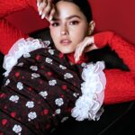 Alicia Jaziz Zapién Instagram - C.H.A.N.E.L . . Revista: @panoramadelheraldo Photos: @diegofierce Makeup&hair: @leonelmakeup Entrevista: @ailedd_om