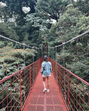 Alicia Jaziz Zapién Instagram - PURA VIDA 🦥🦥🦥