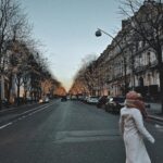 Alicia Jaziz Zapién Instagram – No sé si fue el clima que me obligaba a tomar café y probar tu comida. 
Tal vez tu belleza en cada esquina. 
Tal vez tus besos robados. 
Pero he pedido regresar y volverte a caminar.