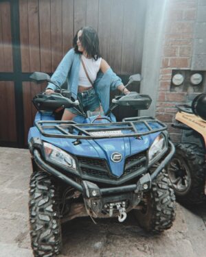 Alicia Jaziz Zapién Instagram - CUATRIMAMI.