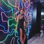Alicia Jaziz Zapién Instagram - Ayer en ese vestido me sentía candela.🔥🔥🔥🔥🔥 . . @turquetamx @pepevelber . . #premiosdigitelle #ellerevista