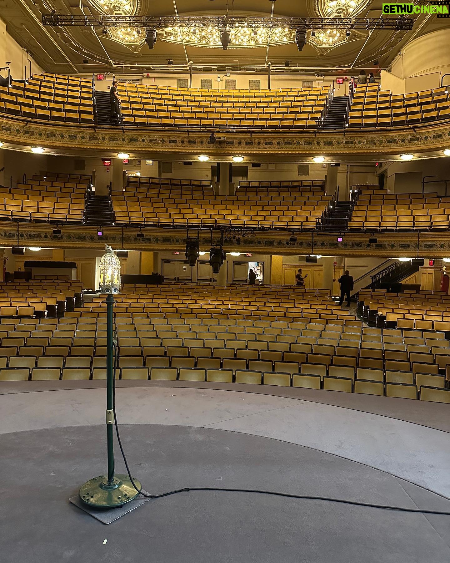 Alicia Sanz Instagram - The theater. The sacred space of theater. There’s something sacred about theater. It’s like going to church. You confront yourself. You dream. You cry. You laugh. And most importantly, you commit at least 1.5 hours to stay present, to not look at your phone. Sacred, the sacred space of theatre. El teatro. El sagrado lugar del teatro. El teatro tiene mucho de sagrado. Es como ir a misa. Tienes que enfrentarte a ti mismo. Y puedes soñar. Llorar. Reir. Y lo mas importante, desconectar al menos 1.5 horas para estar presente. El teatro. El sagrado espacio del teatro. #primafacie #adollshouse #thesigninsidneybrusteinswindow