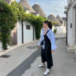 Alicia Sanz Instagram - When your friend is an astrologer and sends you to Bari for your birthday / happy Solar return to me 🎂@rosetheodora_astrology ♥️