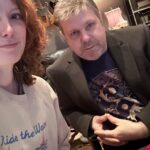 Alicia Witt Instagram - thinking today of all those who have made the ultimate sacrifice, and their families, so that we could enjoy the lives we are so blessed to know. thank you 🙏 sending love from the studio this afternoon.