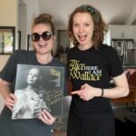 Alicia Witt Instagram - one of the things i love about nashville is that you just never know who’s gonna stop by - both in our finest Casual Monday Attire 🙃 @alicewallacemusic has been releasing her fantastic new singles - another coming this friday - ahead of the release of the entire album at the end of this month. you can head on over to her page and listen, and you can preorder Imposter now. she’s about to head out on tour too - you have so many chances to hear her live, and she puts on a fantastic show (psst…and she yodels) so you should do this! i am a proud @kickstarter so i get my very own beautiful vinyl ahead of its release, along with this spiffy new t-shirt 🖤 (now to find a comb for my hairs…) #musicmonday #nashvillemusic #womensupportingwomen #alicewallace