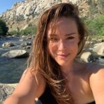 Alicja Bachleda-Curuś Instagram - Mountain river splash, does it get any better?! Even Luna liked it, and she isn’t a natural...💦🌲🏔🐾