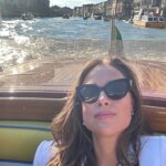 Alicja Bachleda-Curuś Instagram - Dolce far niente ☀️🍬(actually getting a water taxi in Venice during @labiennale is a true hustle and a miracle)