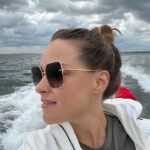 Alicja Bachleda-Curuś Instagram - I love the Polish seaside! It’s full of character, moody, and each time treats you differently. As a child I used to spend every summer holidays here. Still the same magic. Thank you @bnpparibaskinoletnie for letting me celebrate cinema in such a special place! And visit my favorite (still unchanged) pirate ship😎🎬📽💙