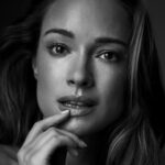 Alicja Bachleda-Curuś Instagram - Few photographs taken during my stay in Warsaw. I was on a movie shoot and had only 10-minute hotel break between my scenes. A talented photographer natural window light of a gloomy Warsaw’s fall day. ✨📷 #youngtalent @martamachej
