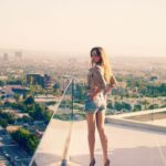 Alicja Bachleda-Curuś Instagram - Some time ago in Cali ✨✨✨ thank you @stareoness for the reminder and all the fun we had 📷 #viva!magazyn @knockknockactors @rgkimono ☀️👯‍♀️