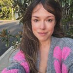 Alicja Bachleda-Curuś Instagram – Happy Monday and hello Spring! 🌸💫 (tried some gardening lately👩‍🌾) P.S. Isn’t my sweater the cutest thing ?! A gift from the talented girls at @naoko.store 🩷🩶