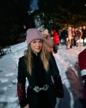 Alicja Bachleda-Curuś Instagram - I always had a very special connection to the mountains✨, everywhere I go. Polish🏔️, being my first love, were the perfect place to say goodbye to the old and welcome the new! Happy 2024!