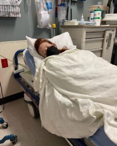 Alie Ward Instagram - Hot girl summer! Temps were broiling between 102-103° for a week straight in my heat dome, and it turned out to be pneumonia! And why go to the ER once when you can go twice for more antibiotics? It still feels like a mosh-pit kick to my back when I breathe, but people say I should be on my feet in several agonizing weeks. Also it’s nice to have photos of the actual rock bottom that got me to start saying “aaaye, fuck no” to anything I don’t have to do. Pneumonia: don’t mess around! I’ll be okay. (If you have pneumonia recovery advice, I’ll take it.)