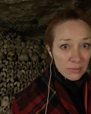 Alie Ward Instagram - Hi. Paris has hundreds of miles of secret abandoned tunnels under the streets and that they are filled with MILLIONS OF PEOPLES BONES. How about that? I interviewed a world expert on the Catacombs: French history professor and author Dr. Erin-Marie Legacey who gave me all the trivia and context. This week’s @ologies episode is up (link in bio) and it explains WHY ARE THE BONES THERE WHAT DO THEY SMELL LIKE WHO ARE THESE PEOPLE, and other questions that my brain was screaming. Enjoy, and Happy Spooktober. Has anyone else been to the Catacombs? How did you feel about them? 💀