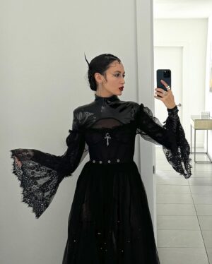 Alina Pash Instagram - SMBH 🕳️