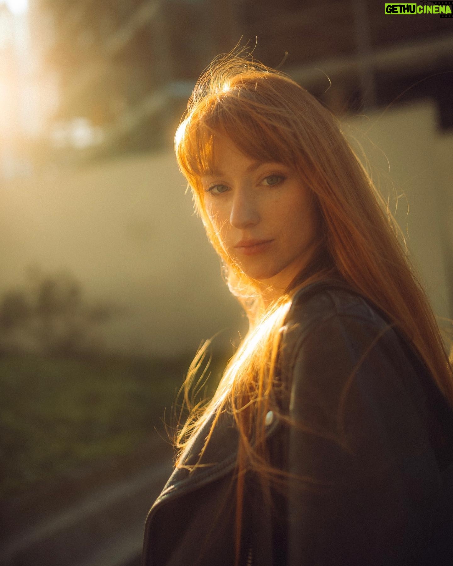 Alina Kovalenko Instagram - π€ Styling: @bagllet @vigo_wear πΊπ¦ π· @locoemi