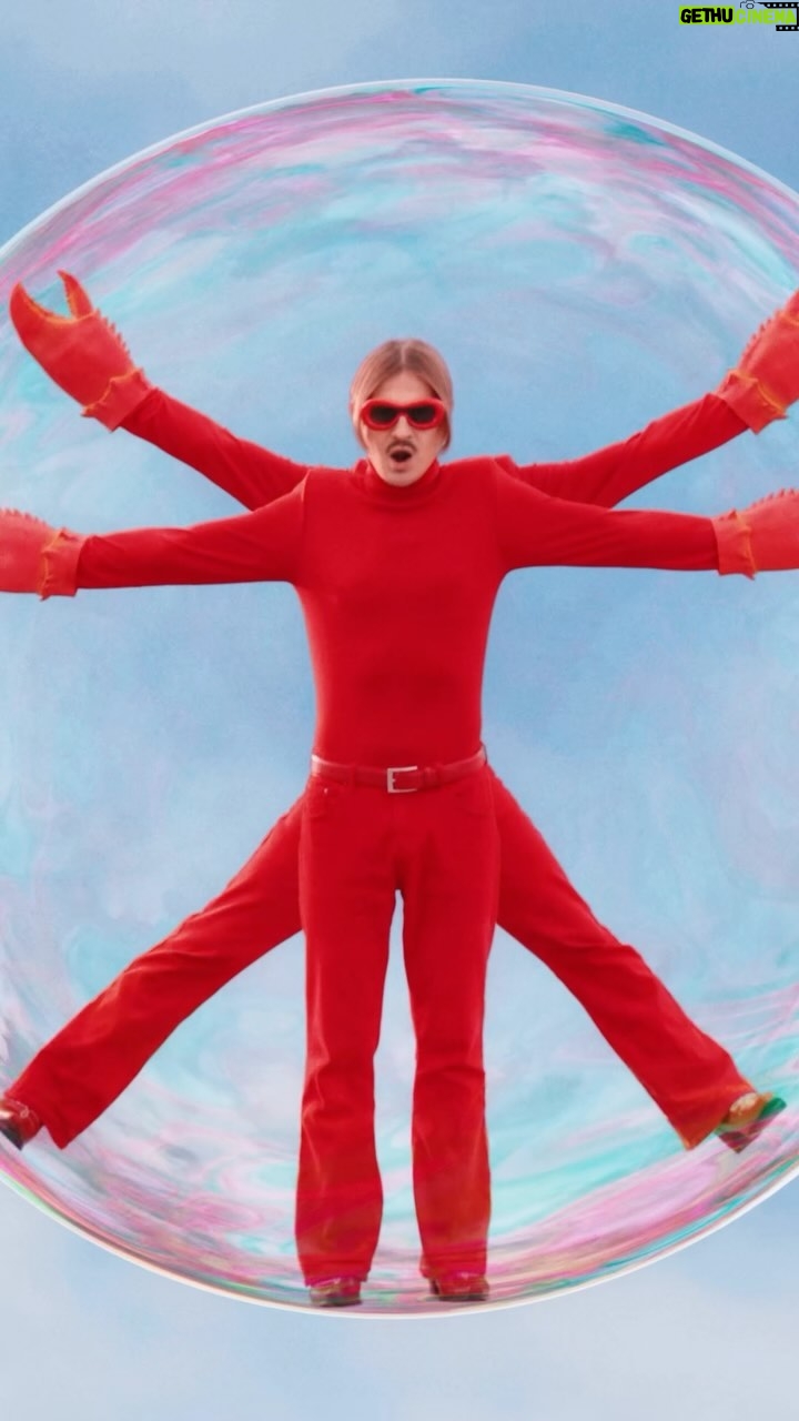 Alina Pyazok - 9.5K Likes - LITTLE BIG - ‘LOBSTER POPSTAR’ music video finally is OUT NOW!🦞🔥 Hurry up to watch it on YouTube and enjoy other songs from our brand new album⭐️ Link in bio!
