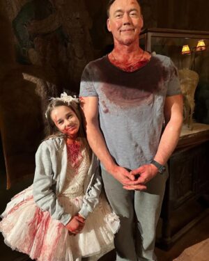Alisha Weir Instagram - Come join the fun Abigail's second weekend in Theatres!!! Make sure you get your tickets if you haven't already. Some more of my favourite BTS! Abigail's waiting for you!!🖤🩸 @abigailthemovie