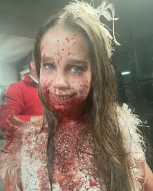 Alisha Weir Instagram - Come join the fun Abigail's second weekend in Theatres!!! Make sure you get your tickets if you haven't already. Some more of my favourite BTS! Abigail's waiting for you!!🖤🩸 @abigailthemovie