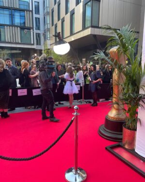 Alisha Weir Instagram - IFTA awards 24 ✨🤍
I was so excited to present two Awards at the IFTAs this year! Tune in tonight RTE2 at 9.35pm. Thank you so much for inviting me @universal_irl and @iftaacademy 
I had such a special night!!! Congratulations to all the nominees and Winners. 🖤