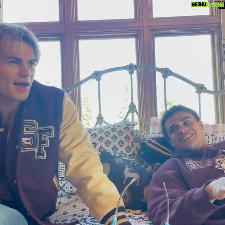 Alisha Newton Instagram - Go watch My Life With The Walter Boys on @netflix ✨☺️🩵