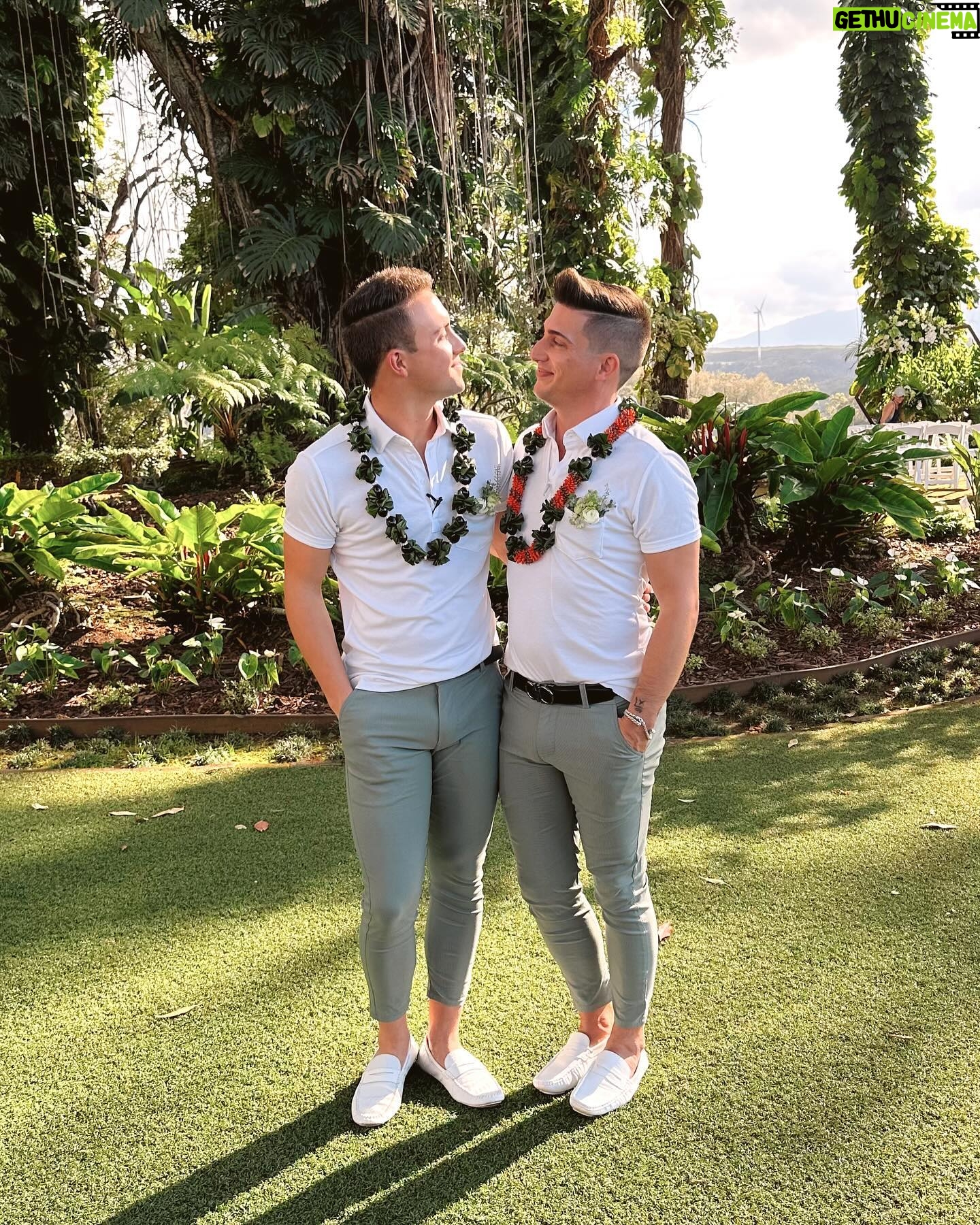 Alisha Newton Instagram - a weekend celebrating people I love in the most beautiful place 🥰🤍