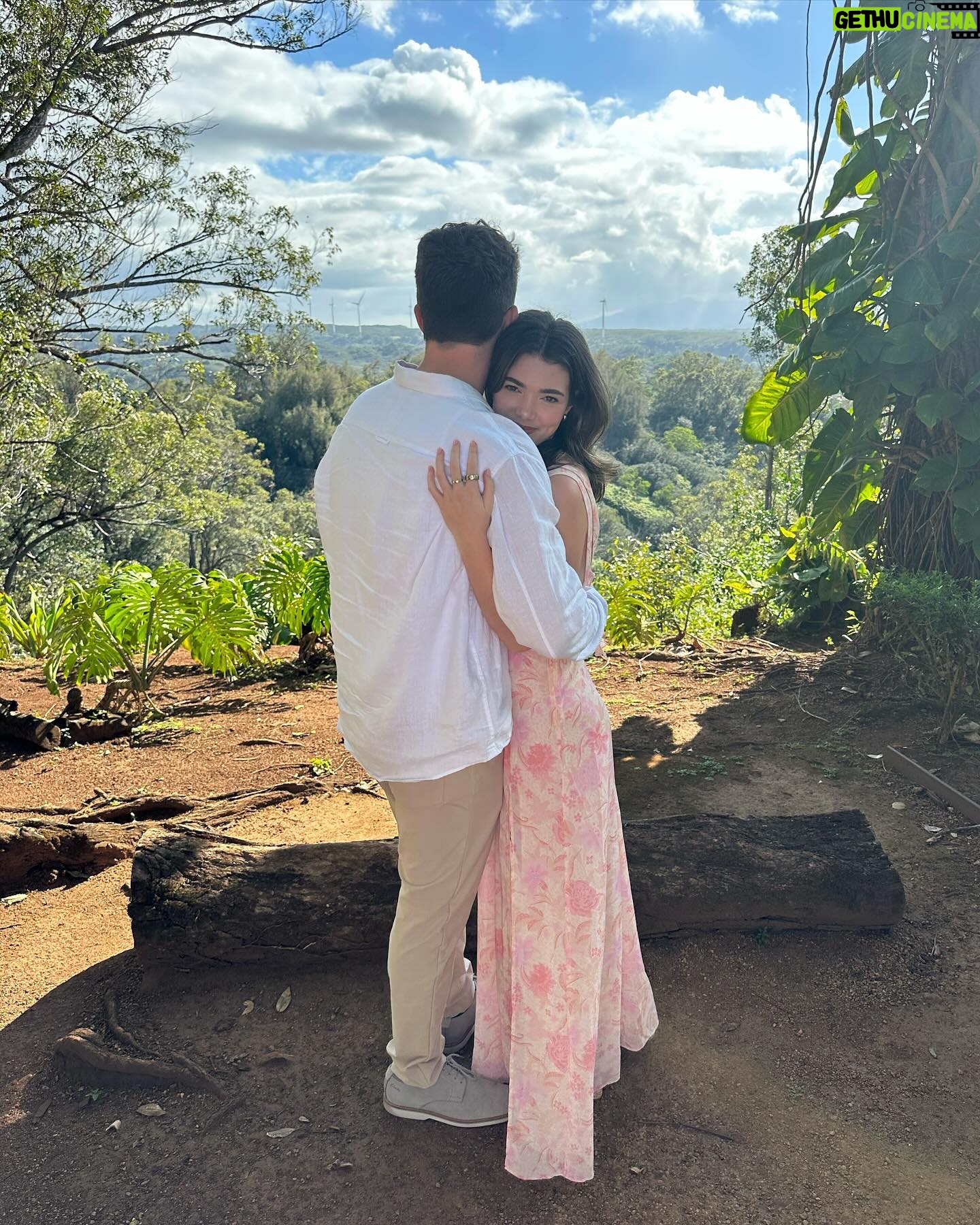 Alisha Newton Instagram - a weekend celebrating people I love in the most beautiful place 🥰🤍