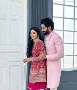 Alisha Parveen Instagram - One&only!

#udaariyaan #almaan #aliraj #anurajchahal #alishaparveen