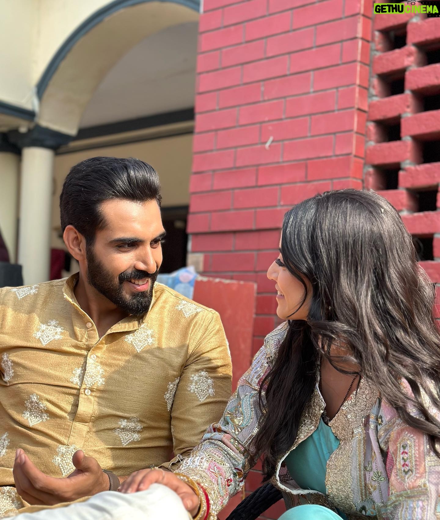 Alisha Parveen Instagram - Caption …. #alishaparveen #anurajchahal #almaan #udaariyan