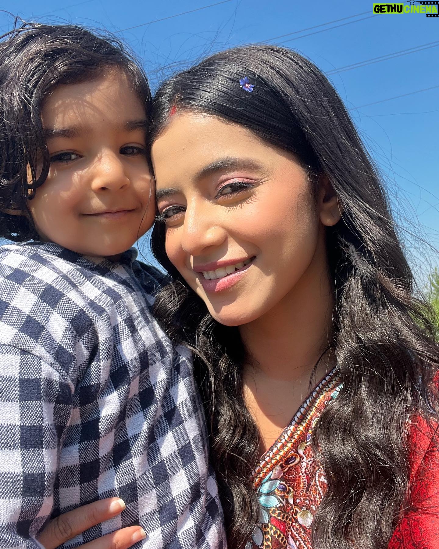 Alisha Parveen Instagram - My best friend on set! Cutest,Sweetest,purest❤️