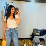 Alisha Parveen Instagram – Excited but Missing🤍
& its time for #schoolfriends S2🎬