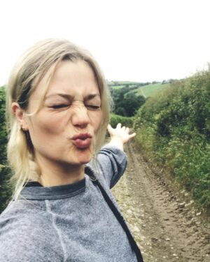 Alison Sudol Instagram - #throwback from recording “still come the night” morning walk at Giant Wafer through winding lanes. I also have a mailing list now! I won’t spam you, promise. Just news about the album, tours, the occasional rambling…link to sign up in bio x
