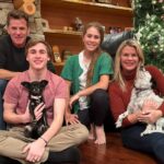 Alison Sweeney Instagram - Though it’s been a hectic December we are so ready for Christmas!! Wishing you all a wonderful holiday weekend. 🎄❤️🎄