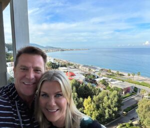 Alison Sweeney Instagram - Incredibly grateful to be filming in an fantastic, beautiful location and that Dave was able to come visit! Can’t wait to be able to share more details.